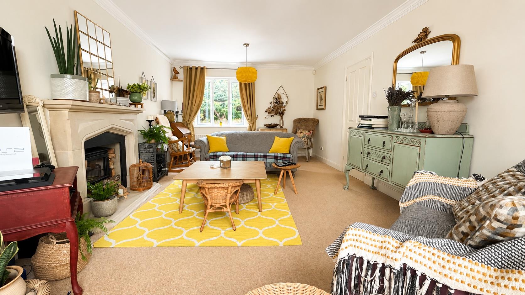 6 bed property in Pilgrims Way, Hastings